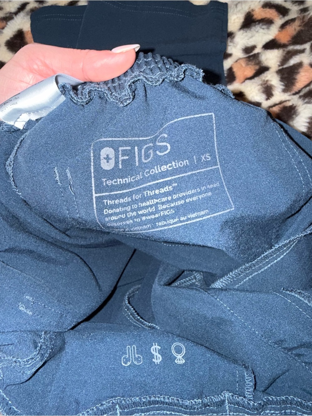 Figs Yola Pant - Picture 4 of 4
